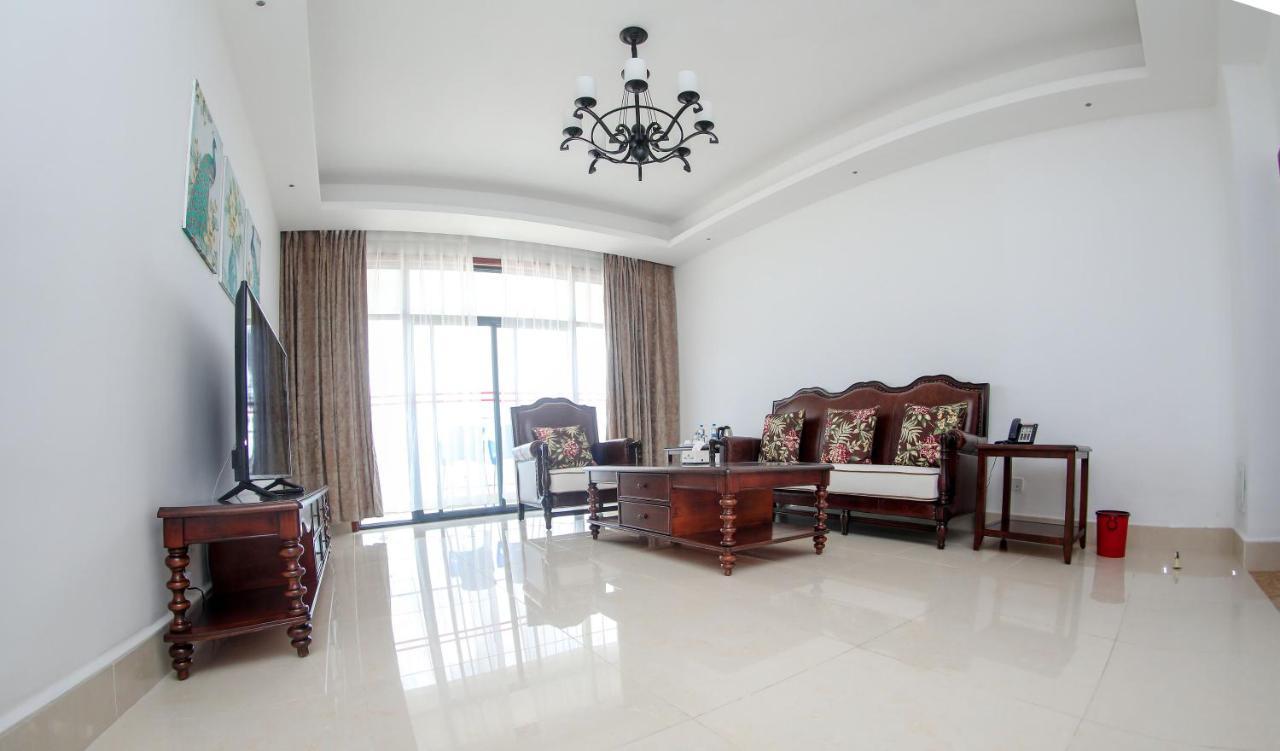 Lark Hotel Dar es Salaam Exterior foto