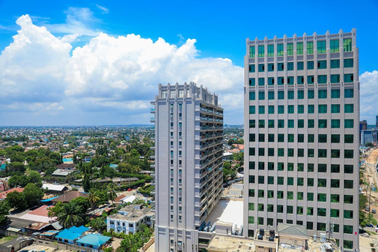 Lark Hotel Dar es Salaam Exterior foto